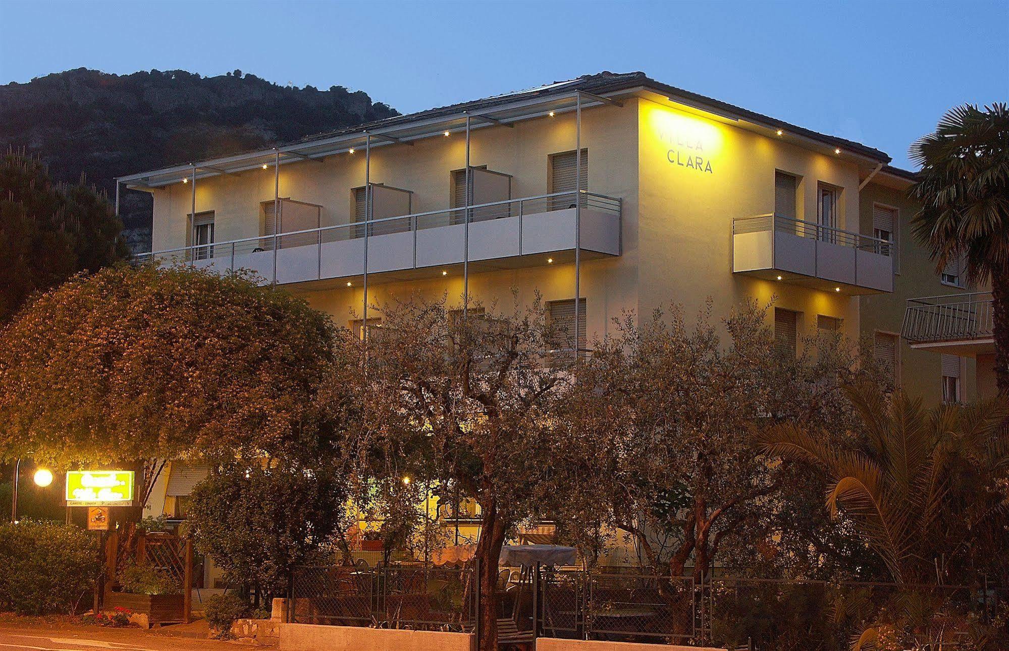 Hotel Villa Clara Torbole Sul Garda Ngoại thất bức ảnh